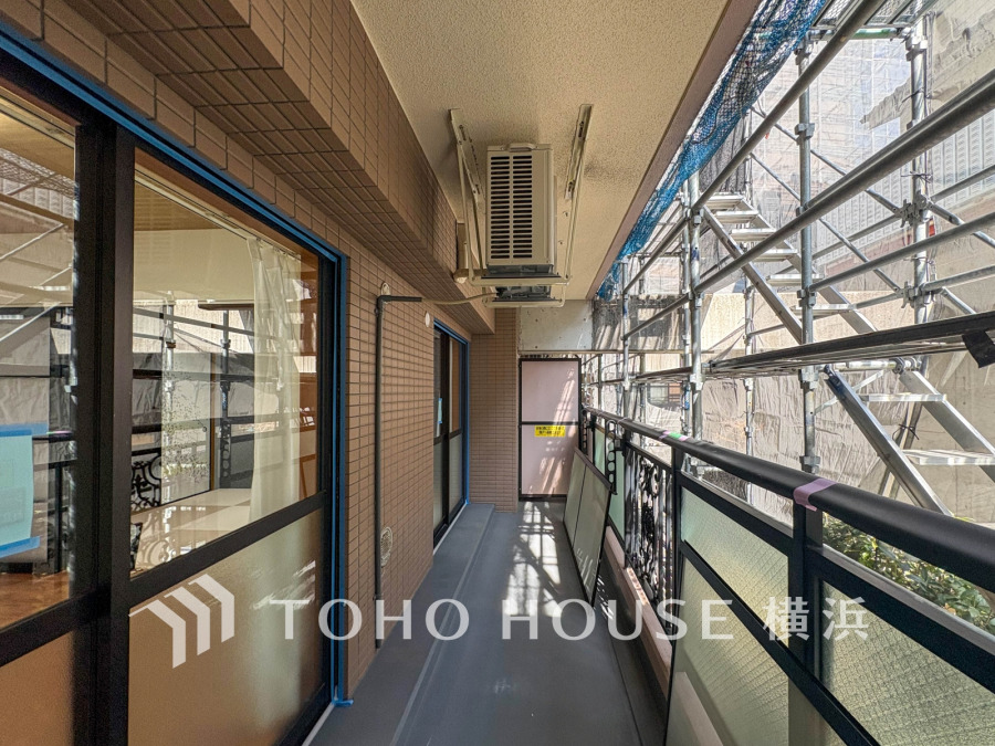 太陽に愛された邸は、陽当り・通風に優れた魅力的で快適さを追求した邸宅でした。ここに住むからこそ意味がある。