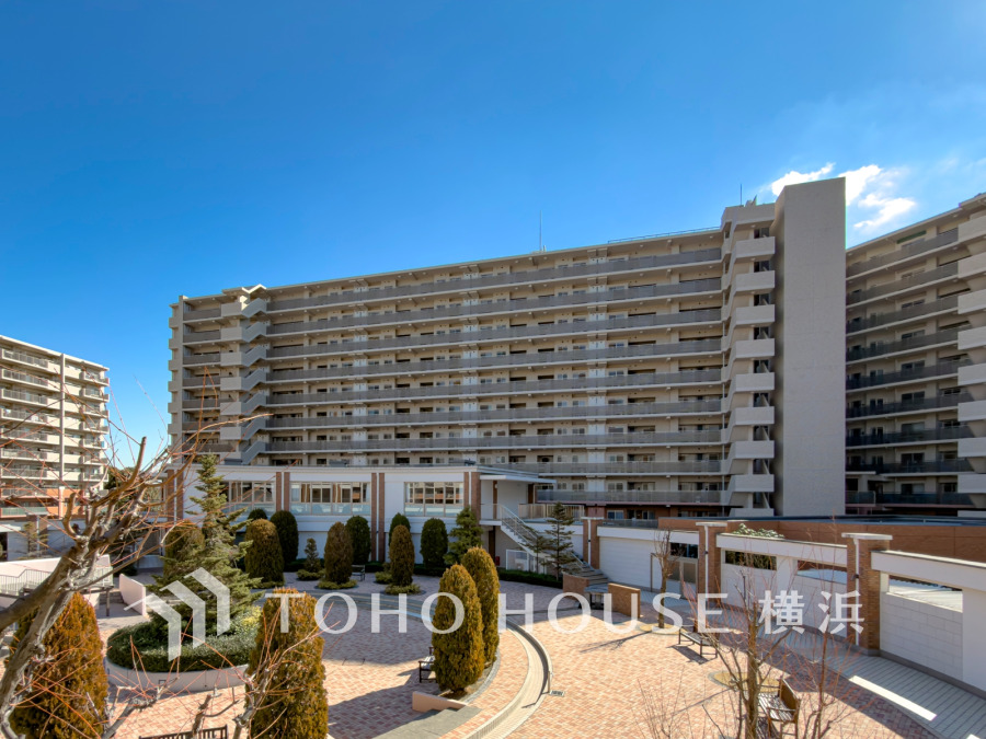 大規模マンションならではのゆったりとした共用スペースが魅力です。