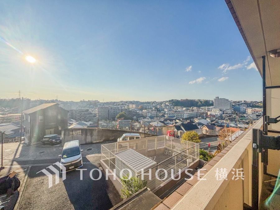 時の流れと共に装いを変える街の景観を独り占め。この街ならではの美しい風景を心ゆくまでお楽しみ下さい。