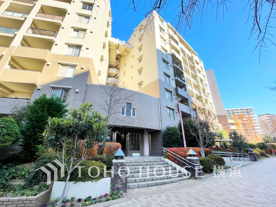 時間のゆとりと空間、爽やかな陽光がもたらす光と風を贅沢なまでに感じる暮らしが始まります。
