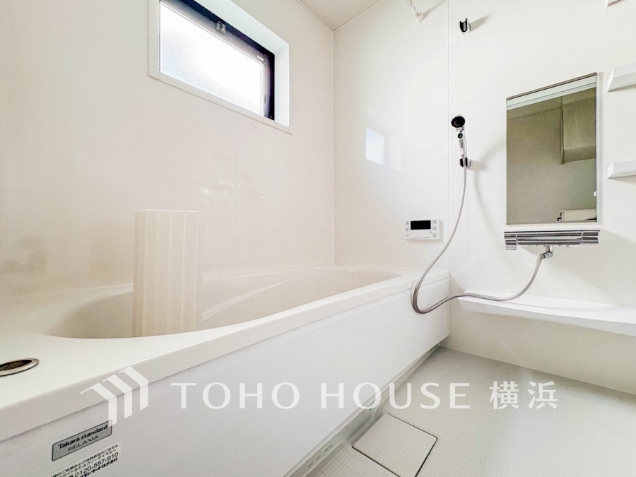 1日の疲れを取り心身を癒すことができる住まいの中のリラクゼーション空間、リラックスできるよう優しいカラーをチョイスしました。時を忘れるほどのんびりできる空間に。