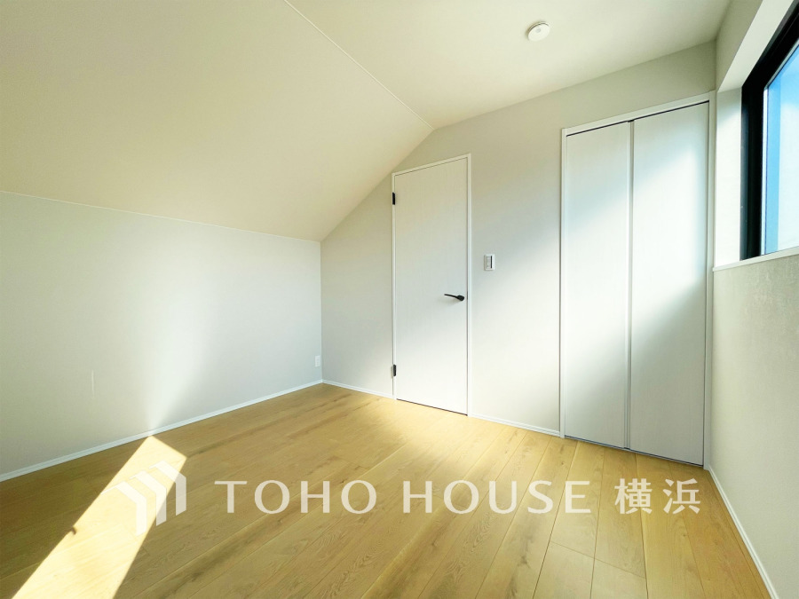 自分時間を充実させながら心豊かなひとときを過ごすための大切な空間です。全室WIC付きです。