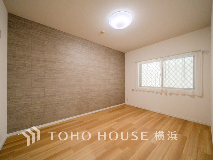 感性を育むプライベートルームはシンプルでスマートな空間。好みの空間で読書をしたり、音楽を聞いたりと一人の時間も充実したものにできます。