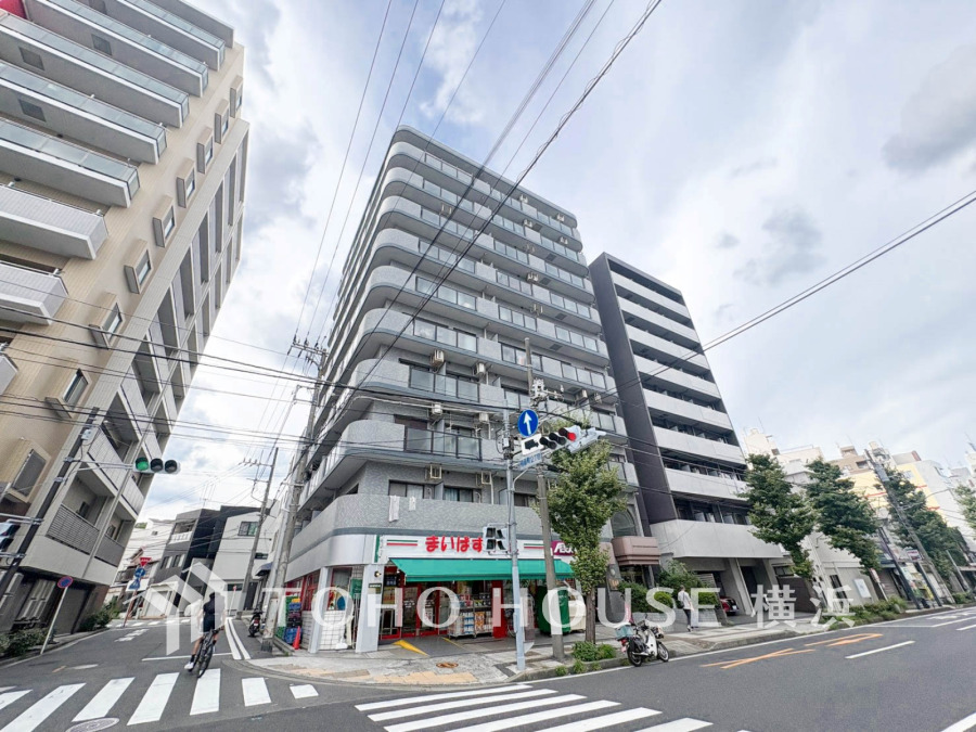 流行に左右されず、将来に渡って価値が継続する「上質」な佇まい。お洒落な雰囲気や自然の潤い、親しみやすさといった個性を、街に新たな価値をもたらし続ける。