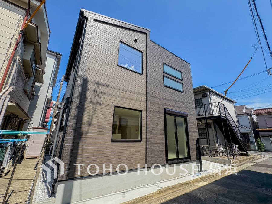 ここから始まる「日常」はご家族にとって大切で貴重な時間。少しでも豊かに、少しでも快適に。そんな想いから生まれた本邸宅は、これから先のお住まいをきっと支えてくれるはずです。