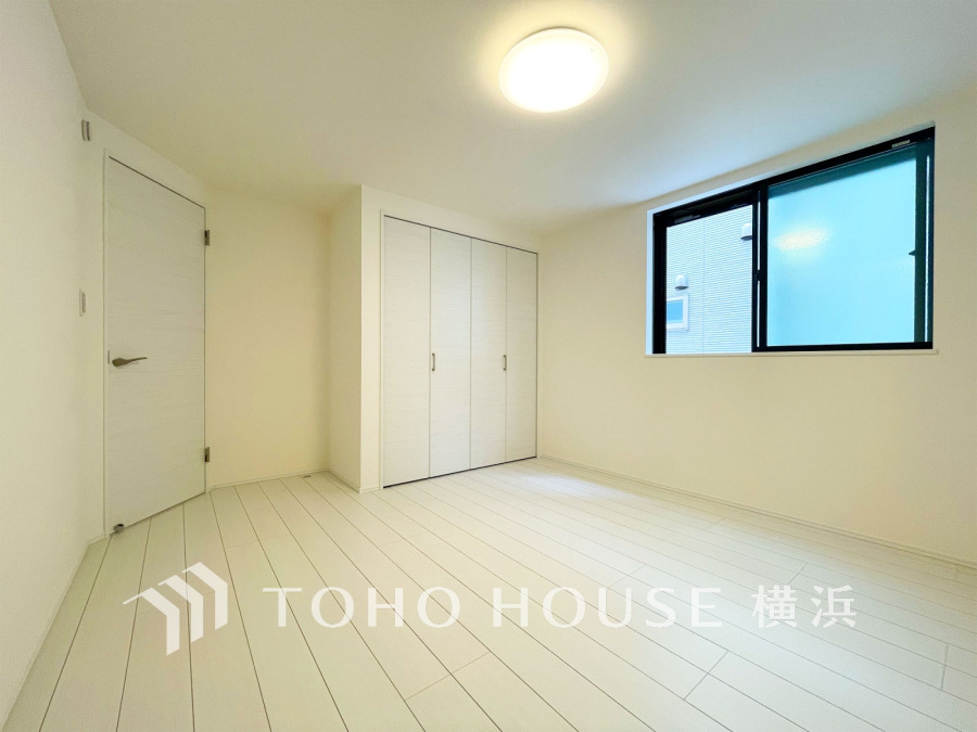 プライベートな自分時間を快適に過ごせる、7.4帖のゆとりある空間です。