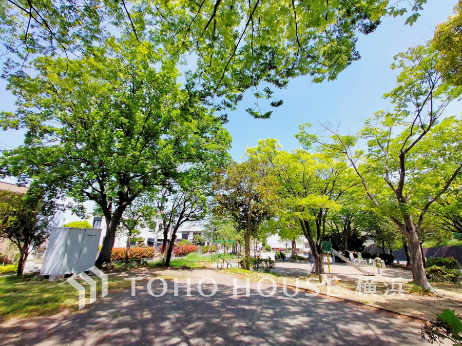 籠森公園…約400ｍ