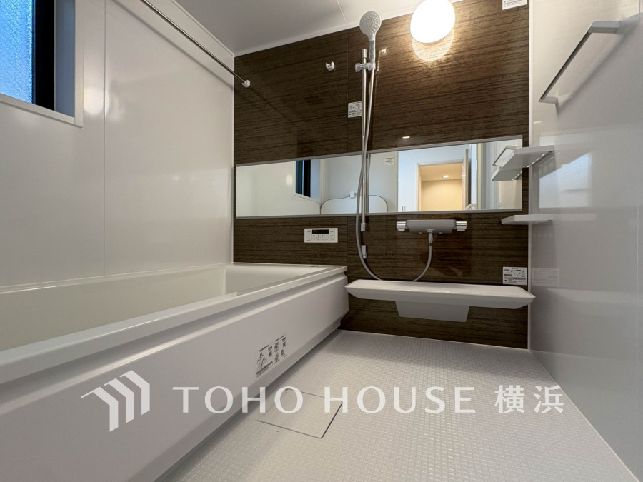 1日の疲れを取り心身を癒すことができる住まいの中のリラクゼーション空間、リラックスできるよう優しいカラーをチョイスしました。時を忘れるほどのんびりできる空間に。