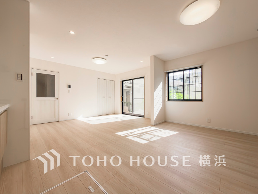 一日の中で多くの時間を過ごすことになる住まいだからこそ、いつも穏やかな空間であるように心掛けています。構成する建材などへの配慮が、住まう方の健康を守ります。