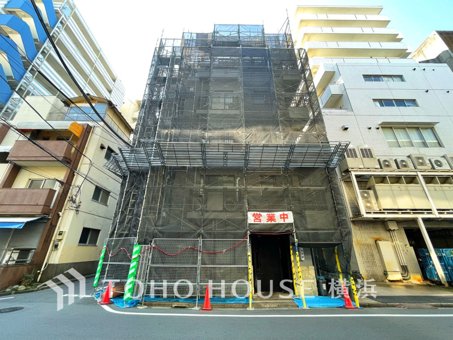 【2025年11月撮影】多方面への軽快な交通アクセスと豊かな利便性が魅力の『鶴見』駅まで平坦徒歩7分！暮らしのほぼ全てを徒歩圏に備えた生活便利な魅力の立地！