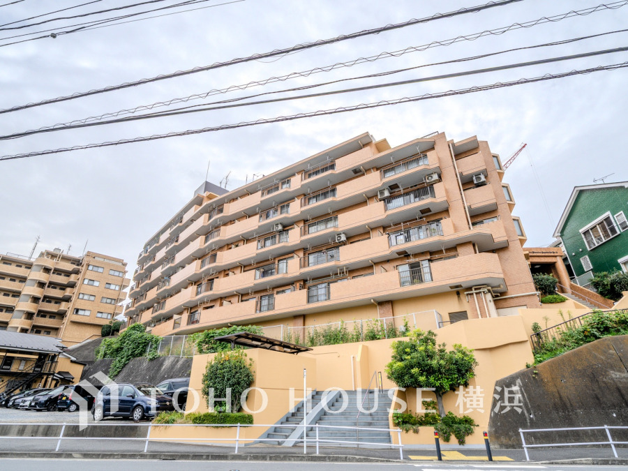 流行に左右されず、将来に渡って価値が継続する「上質」な佇まい。お洒落な雰囲気や自然の潤い、親しみやすさといった個性を、街に新たな価値をもたらし続ける。