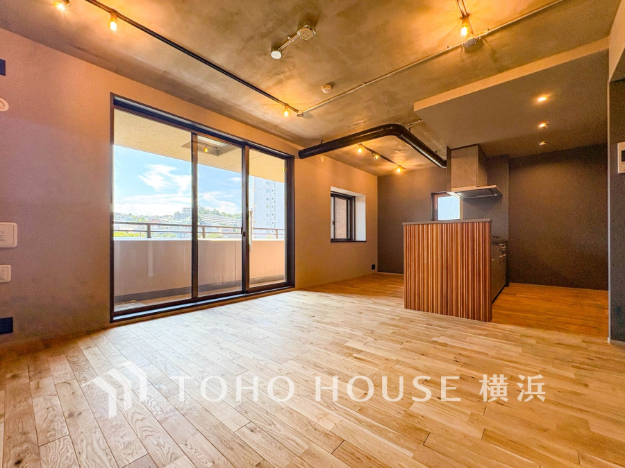 上質な時間を育む暮らしのメインステージ。寛ぎとコミュニケーションを育む居心地のよい場所。