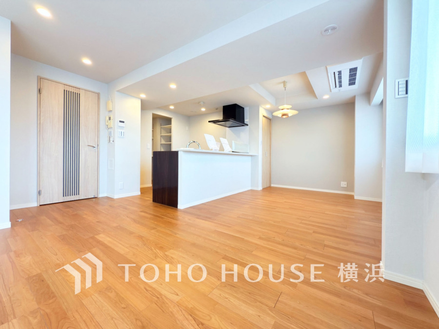 上質な時間を育む暮らしのメインステージ。寛ぎとコミュニケーションを育む居心地のよい場所。