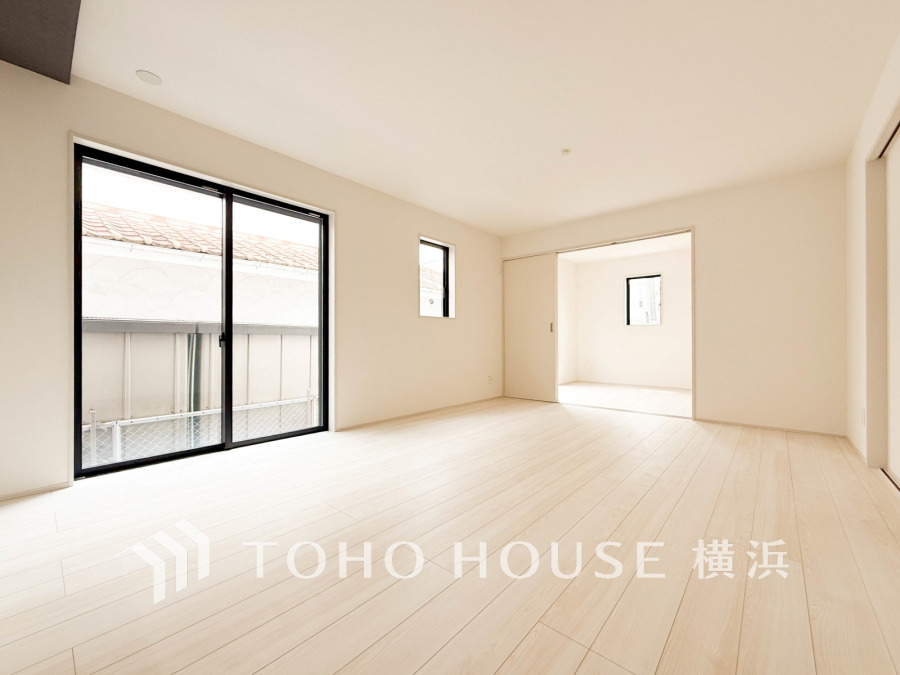 一日の中で多くの時間を過すことになる住まいだからこそ、いつも穏やかな空間であるように心掛けています。構成する建材などへの配慮が、住まう方の健康を守ります。