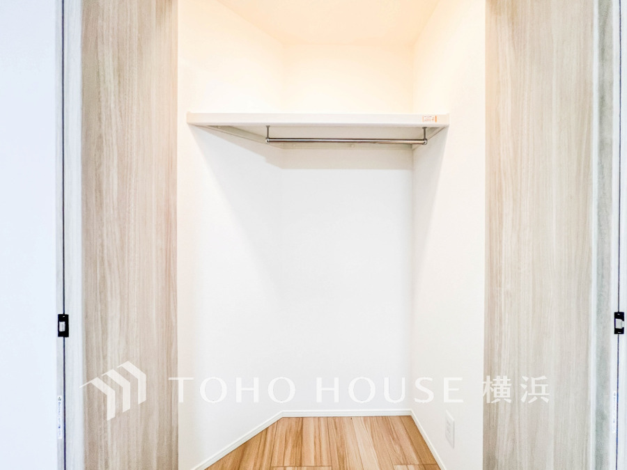 暮らし心地を大きく左右する収納を、適材適所に配置し使い勝手を考慮しました。空間を余すところなく有効利用した収納は生活空間をより上質なものにしてくれるでしょう。