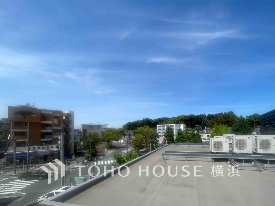 時の流れと共に装いを変える街の景観を独り占め。この街ならではの美しい風景を心ゆくまでお楽しみ下さい。