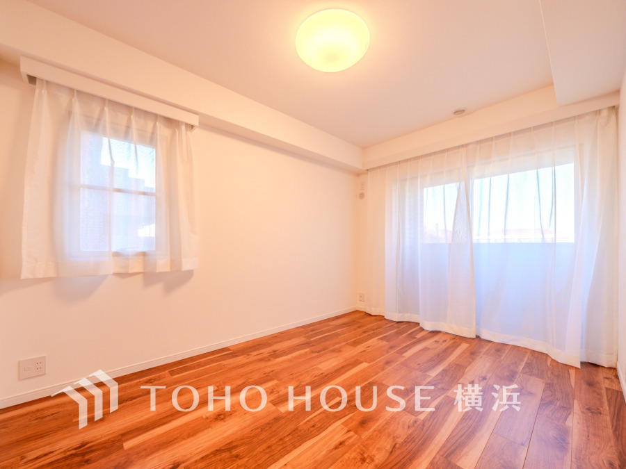 感性を育むプライベートルームはシンプルでスマートな空間。好みの空間で読書をしたり、音楽を聞いたりと一人の時間も充実したものにできます。