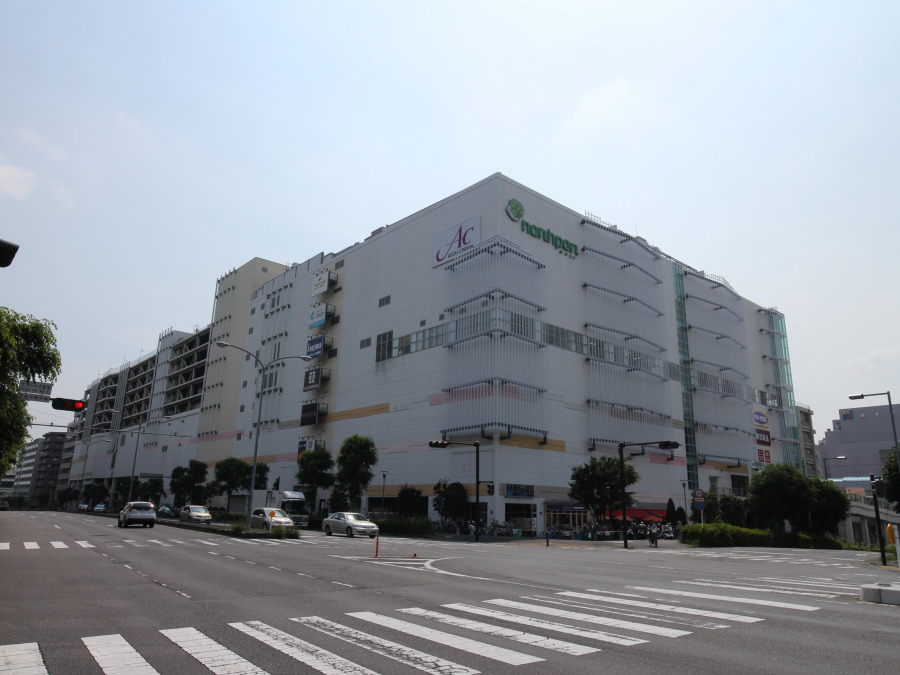 ノースポート･モール　約1100ｍ