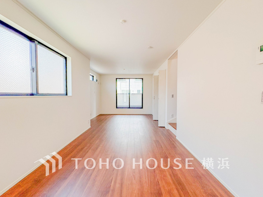 一日の中で多くの時間を過ごすことになる住まいだからこそ、いつも穏やかな空間であるように心掛けています。構成する建材などへの配慮が、住まう方の健康を守ります。