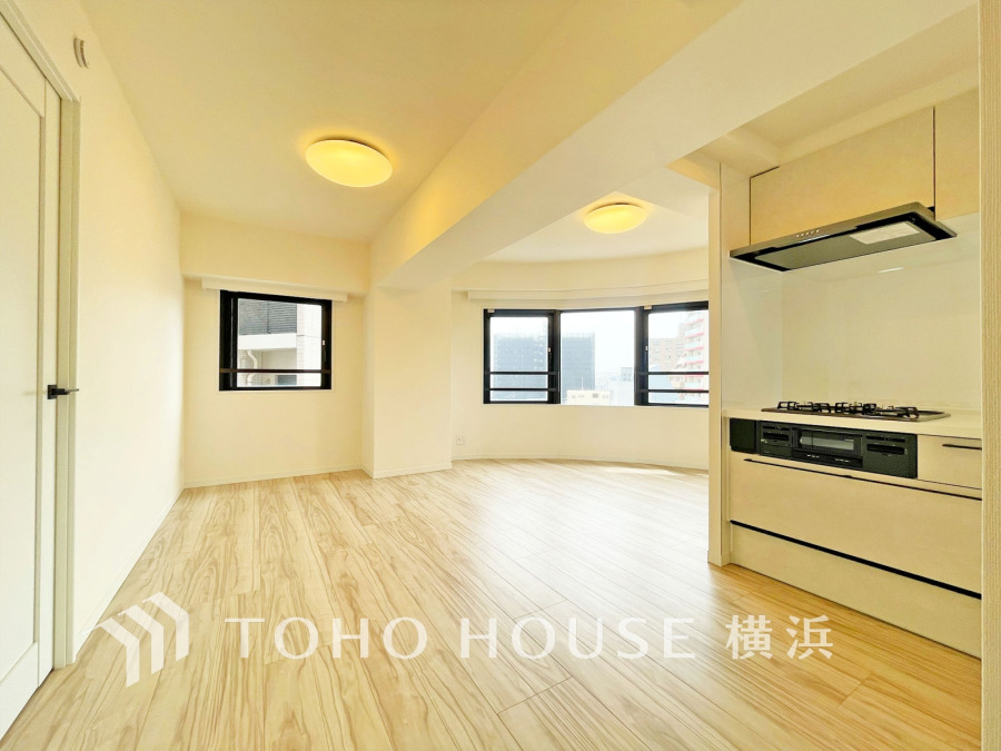 オープンでのびやかな空間を生み出す、こだわりの「広がり」と「ゆとり」。家族と過ごす時間を大切にした住空間♪