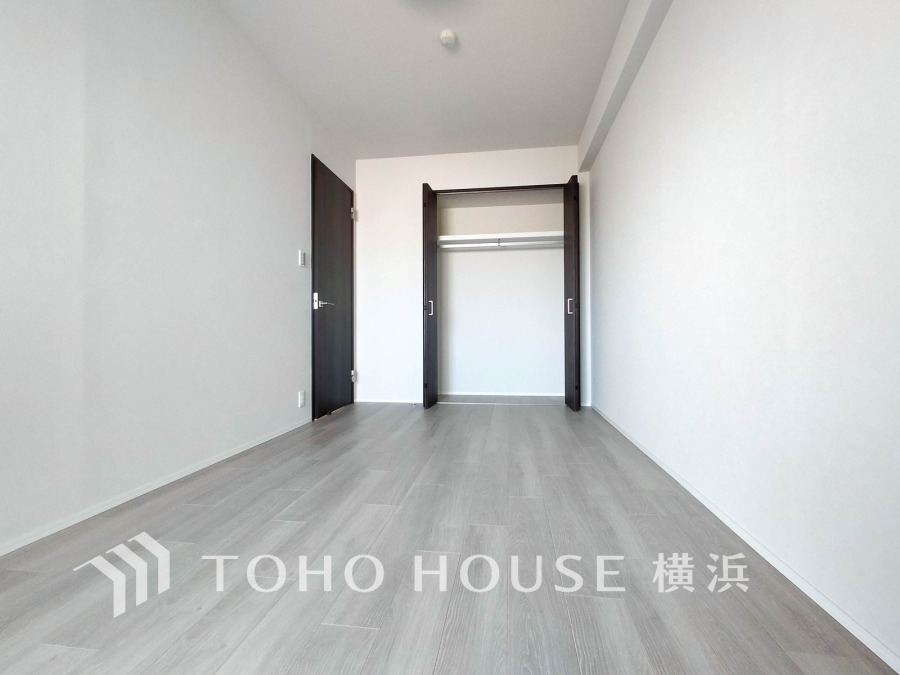 感性を育むプライベートルームはシンプルでスマートな空間。好みの空間で読書をしたり、音楽を聞いたりと一人の時間も充実したものにできます。