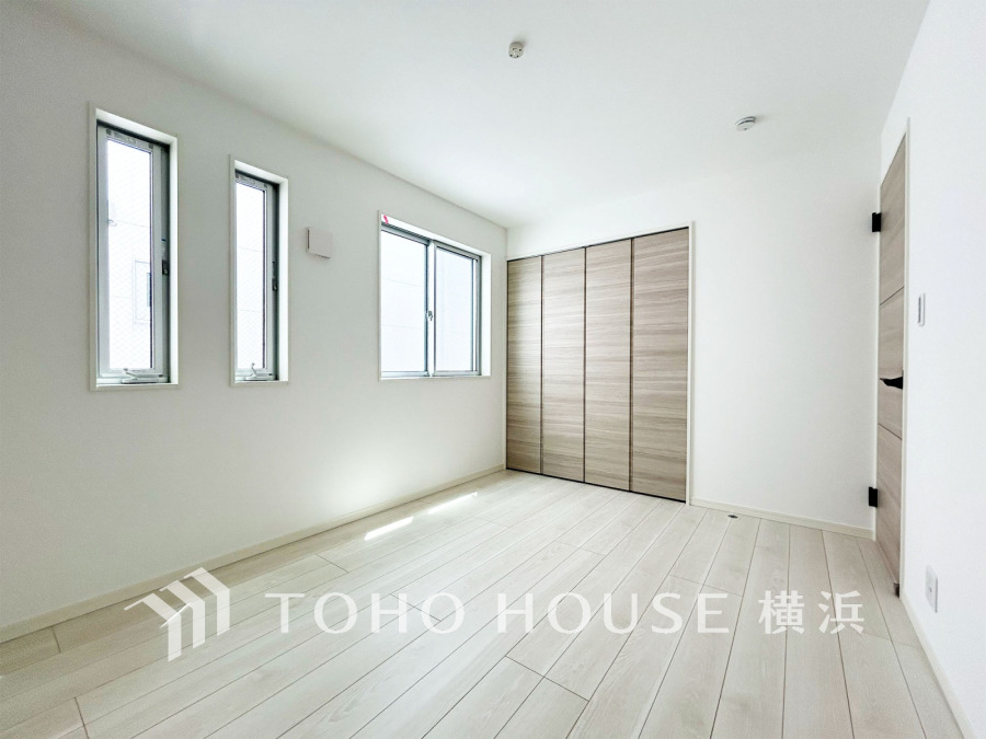 穏やかな寛ぎを届ける上質仕様のゆとりあるお部屋。自分時間を充実させながら心豊かにできるプライベート空間。