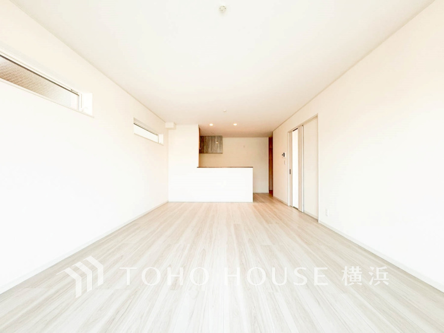 一日の中で多くの時間を過ごすことになる住まいだからこそ、いつも穏やかな空間であるように心掛けています。構成する建材などへの配慮が、住まう方の健康を守ります。