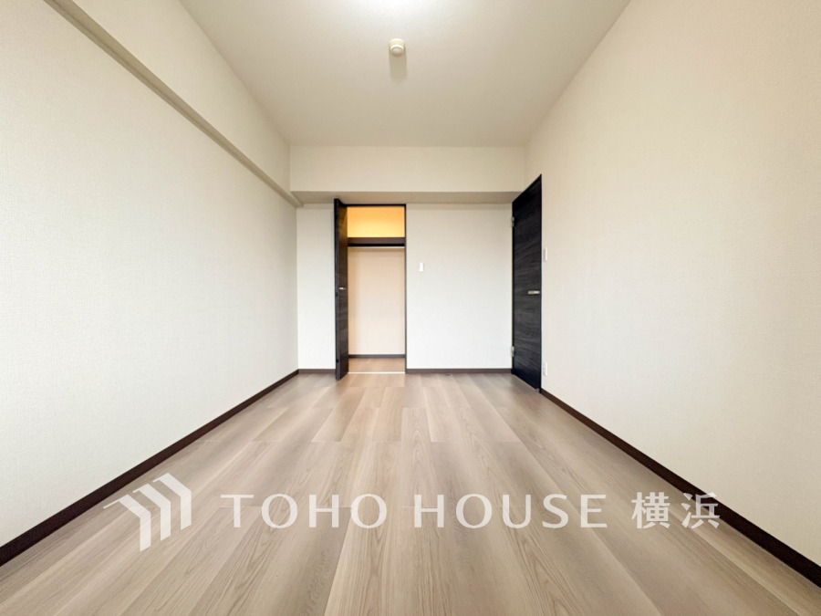 穏やかな寛ぎを届ける上質仕様のゆとりあるお部屋。自分時間を充実させながら心豊かにできるプライベート空間。
