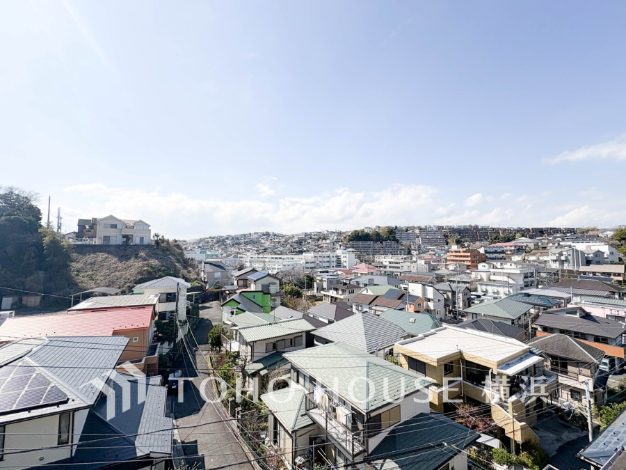 時の流れと共に装いを変える街の景観を独り占め。この街ならではの美しい風景を心ゆくまでお楽しみ下さい。