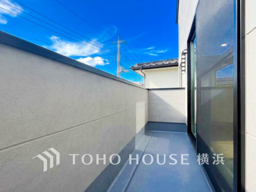 お部屋にも爽やかな風と暖かく柔らかな日差しが差し込み、毎日の暮らしを豊かに彩ります。