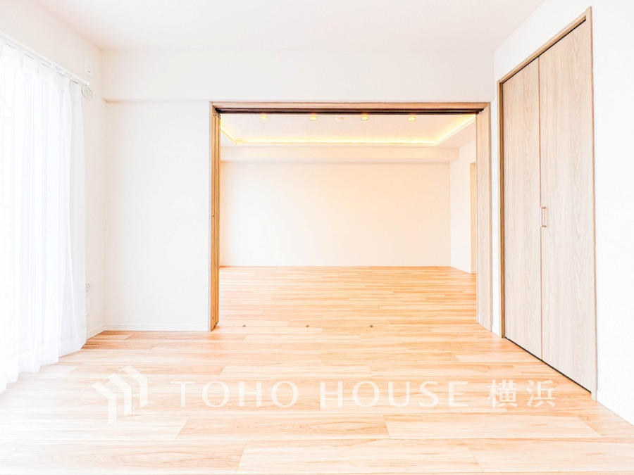 穏やかな寛ぎを届ける上質仕様のお部屋。自分時間を充実させながら心豊かにできるプライベート空間。