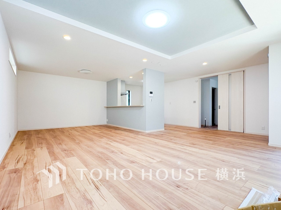 和やかで洗練された空間の演出。寛ぎとコミュニケーションを育む居心地のよい場所。