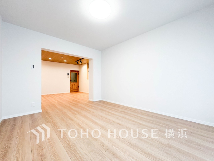 穏やかな寛ぎを届ける上質仕様のゆとりあるお部屋。心豊かにできるプライベート空間。