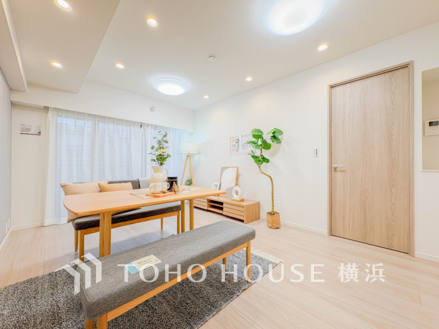 一日の中で多くの時間を過ごすことになる住まいだからこそ、いつも穏やかな空間であるように心掛けています。構成する建材などへの配慮が、住まう方の健康を守ります。
