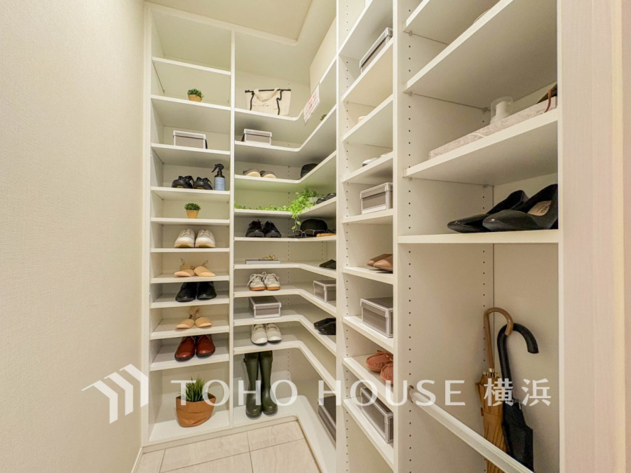 住まいの快適性を左右する収納は欲しい場所に使い勝手のよい収納を確保しています。