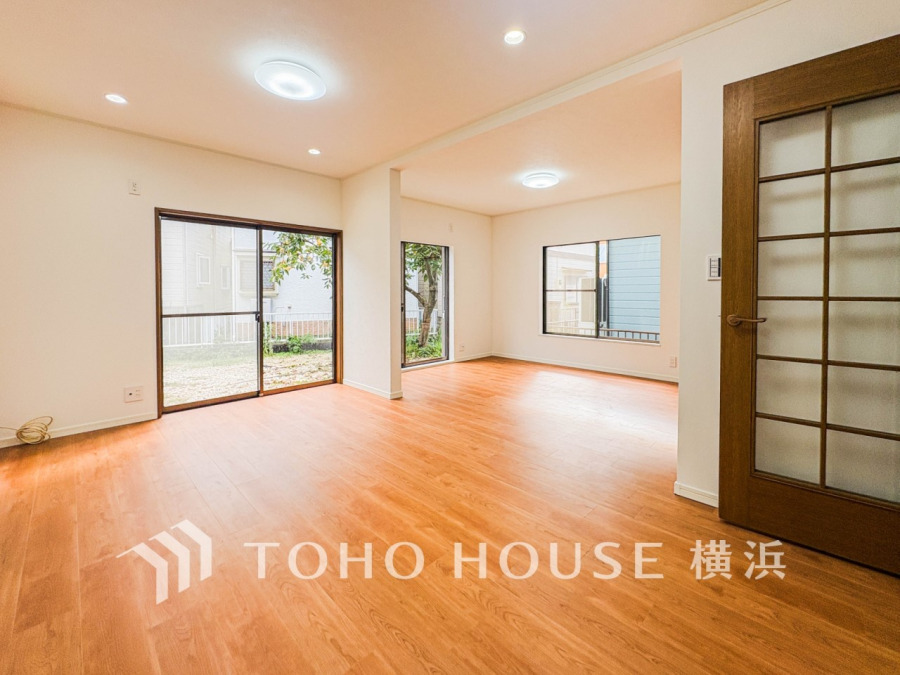 家族と過ごす時間を大切にしたい方にぴったりの明るくゆとりある住空間です。