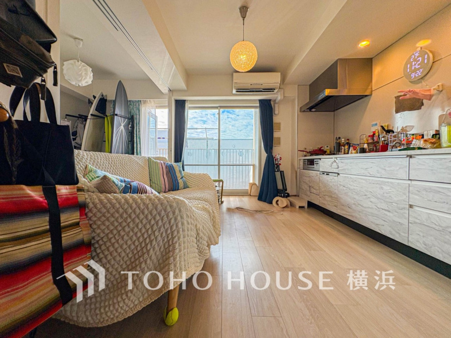 家族と過ごす時間を大切にしたい方にぴったりの明るくゆとりある住空間です。