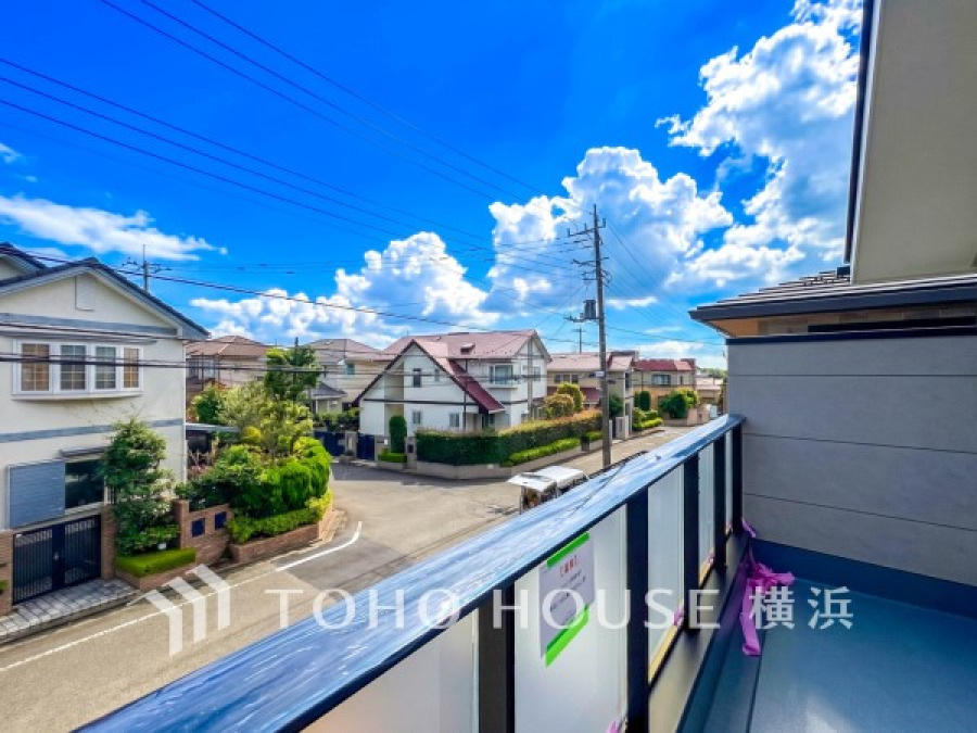 お部屋にも爽やかな風と暖かく柔らかな日差しが差し込み、毎日の暮らしを豊かに彩ります。