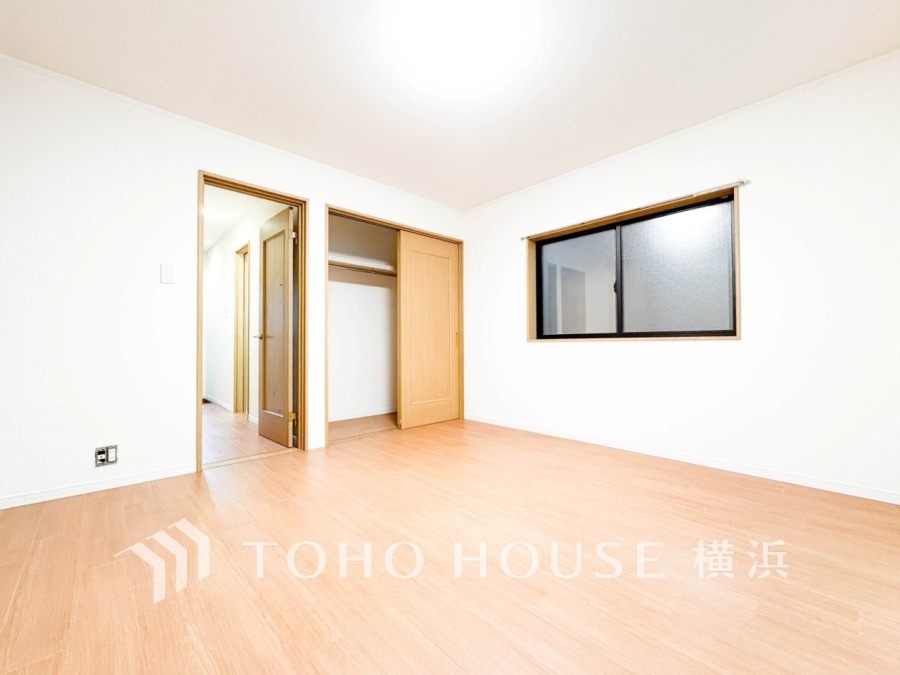 環境の良い場所にセンス良く暮らしたい、こだわりの室内には至福のシーンが繰り広げられます。