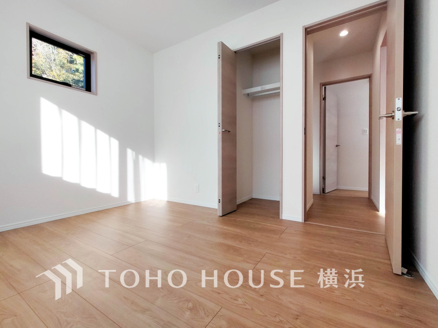 感性を育むプライベートルームはシンプルでスマートな空間。好みの空間で読書をしたり、音楽を聞いたりと一人の時間も充実したものにできます。