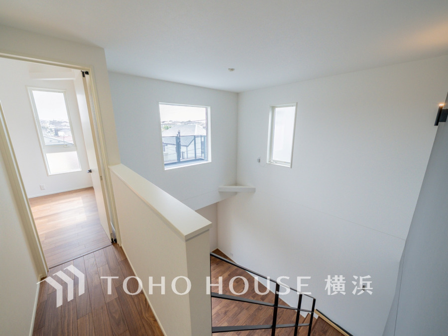 表現された空間は豊かな光と風を纏い、暮らしの時間を豊かにしてくれます。デザインされた空間や建物設備も大切な時間を彩ってくれることでしょう。