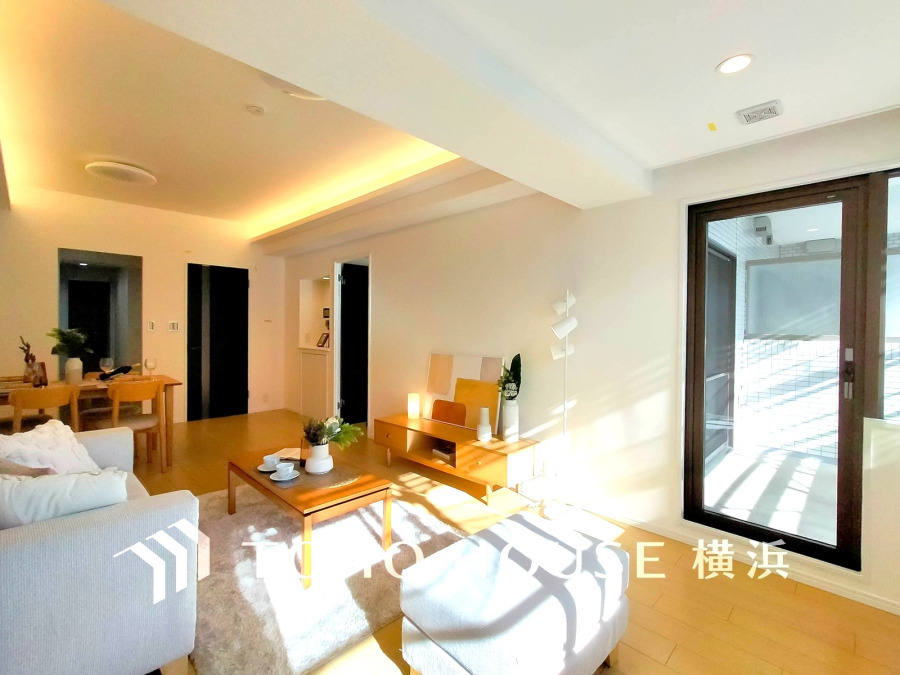 開放感と居住性を満たしてくれる間取り設計。デザインされたおしゃれな空間
