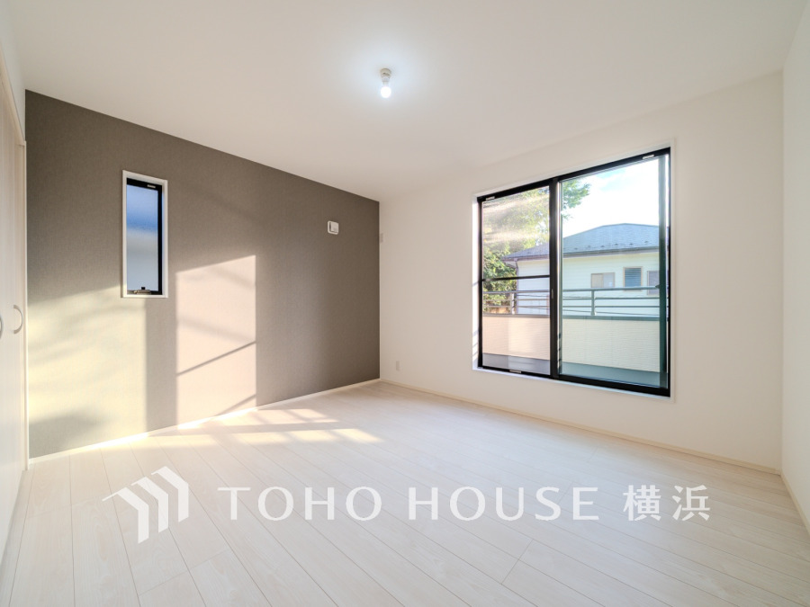 空間演出に拘り整然とセンス良く纏められた室内は快適な癒し空間でなければなりません。そこで暮らす方々のことを考え抜き、そして造りこんだ空間は癒しや寛ぎを惜しみなく与えてくれることでしょう。