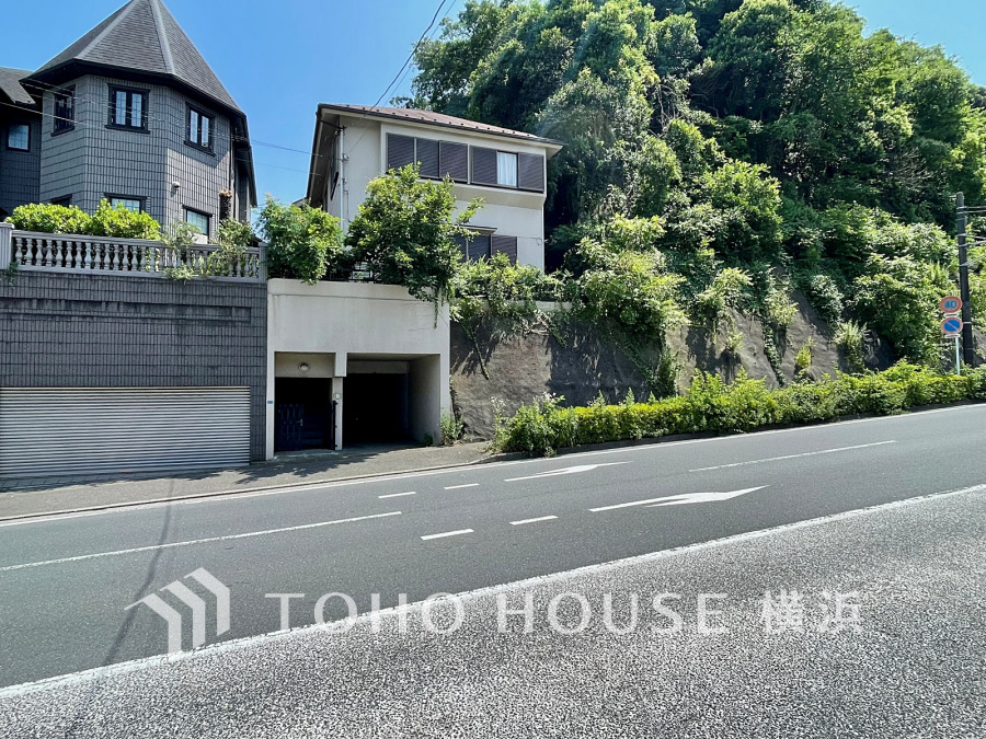 忙しく過ぎゆく日常を置き去るほど、ゆったりした時間が流れる住環境。『快適』は「家」と「街」と「環境」が調和した時に訪れるだと改めて感じさせてくれます。