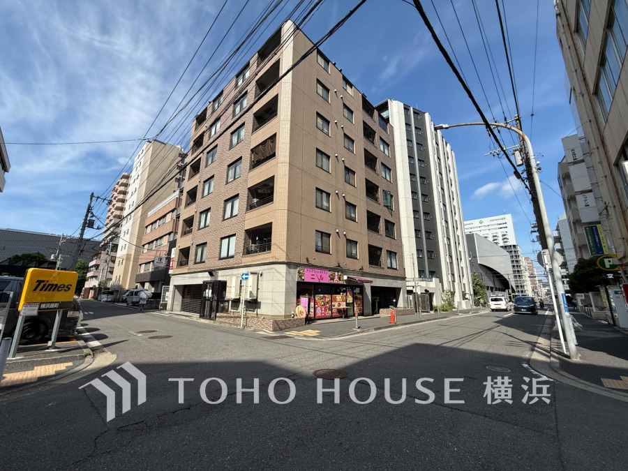 時間のゆとりと空間、爽やかな陽光がもたらす光と風を贅沢なまでに感じる暮らしが始まります。