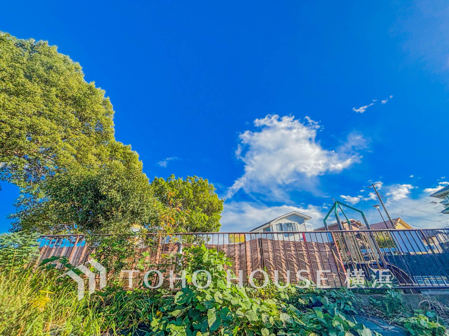 時の流れと共に装いを変える街の景観を独り占め。この街ならではの美しい風景を心ゆくまでお楽しみ下さい。