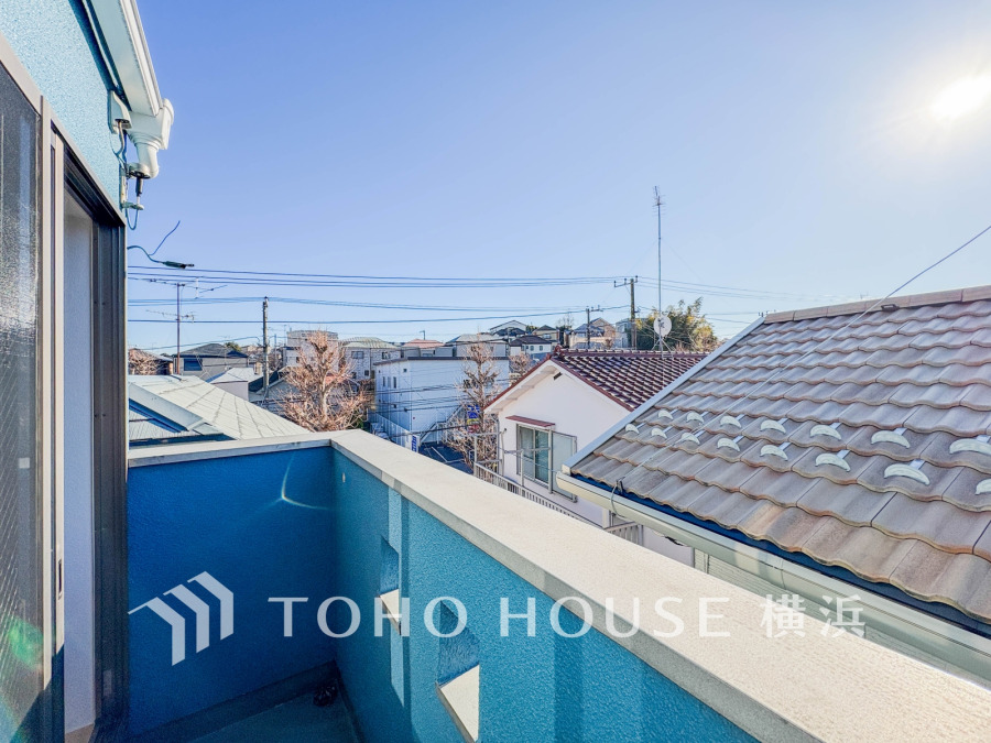 単に見た目や質感の良さだけではなく、建物の基礎や構造といった、目には見えにくい部分にもこだわります。住まいの本質の部分から、住み心地や安全性を見つめ直しました。