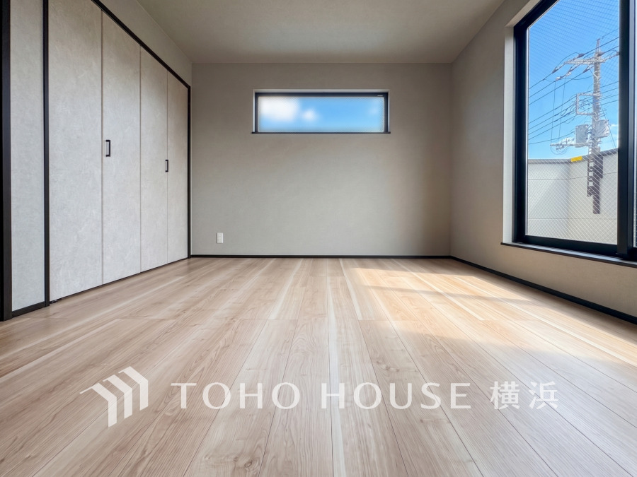 穏やかな寛ぎを届ける上質仕様のゆとりあるお部屋。自分時間を充実させながら心豊かにできるプライベート空間。