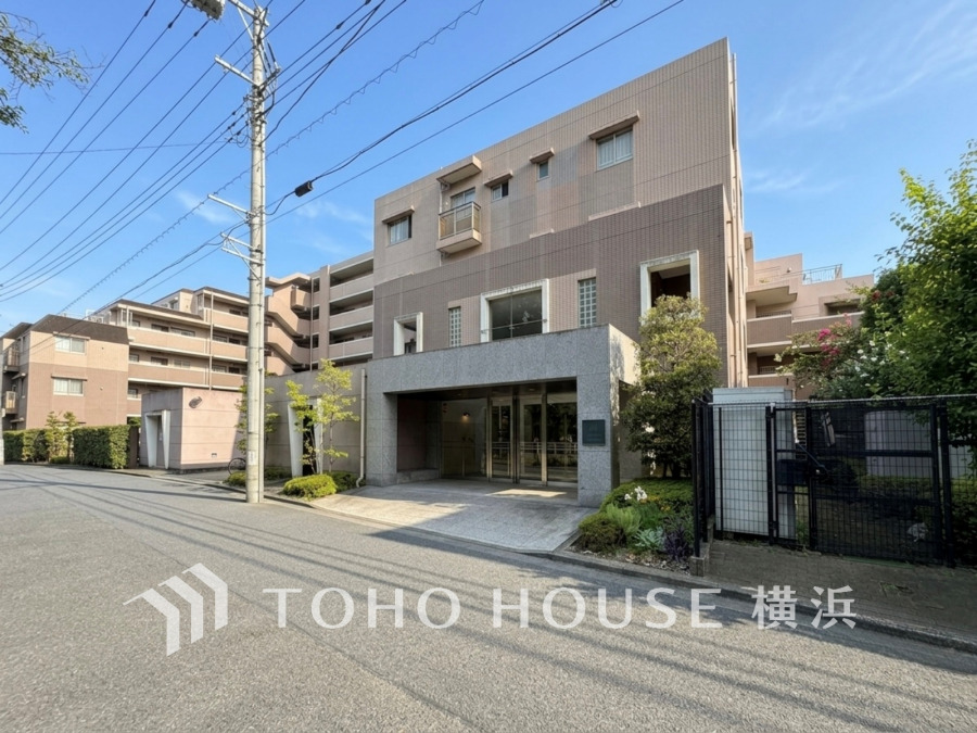 流行に左右されず、将来にわたって価値が継続する「上質」な佇まい。おしゃれな雰囲気や自然の潤い、親しみやすさといった個性を、街に新たな価値をもたらし続ける。