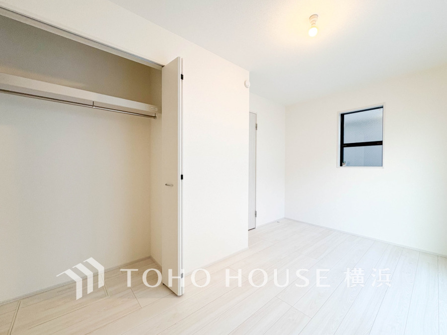 穏やかな寛ぎを届ける上質仕様のゆとりあるお部屋。自分時間を充実させながら心豊かにできるプライベート空間。